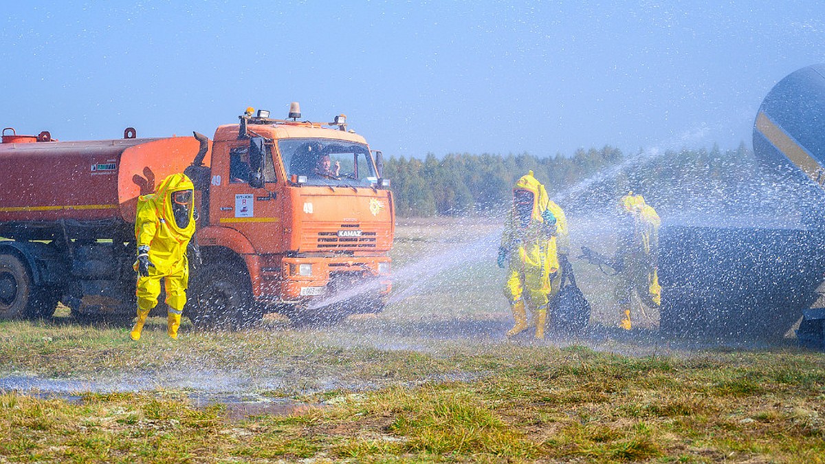 Террористы» повержены, техногенная катастрофа предотвращена: под Тверью  прошли масштабные учения сил гражданской обороны - KP.RU