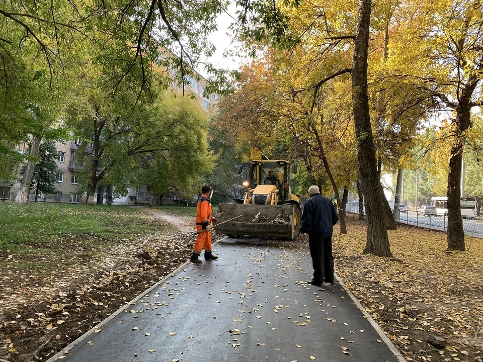 Рабочим осталось совсем немного