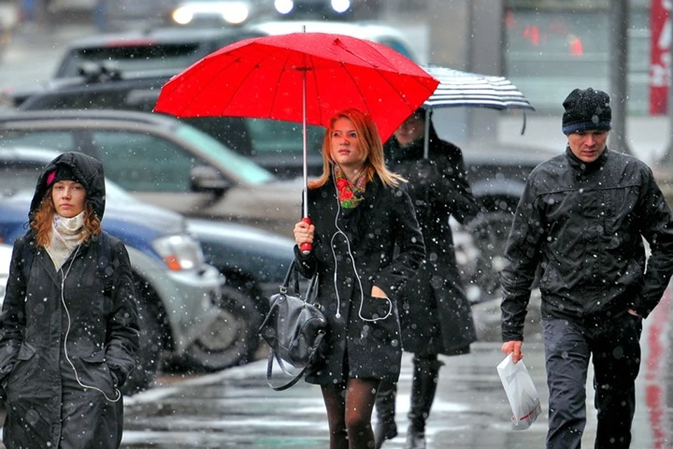 В Кузбасс идут мокрый снег и ветер до 18 метров в секунду