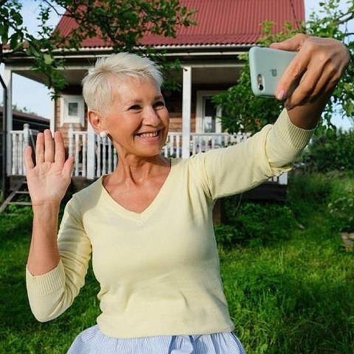 Знакомства 60+: у зрелых россиян появится свой онлайн-сервис для общения -  KP.RU