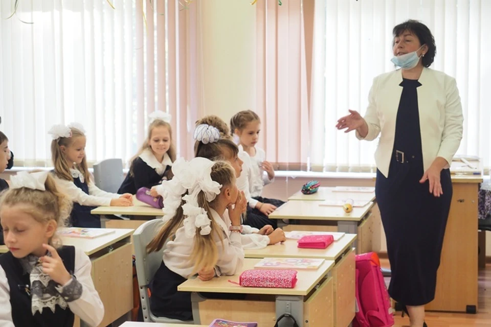 Сколько школ и вузов переведены на дистанционное обучение в Кузбассе