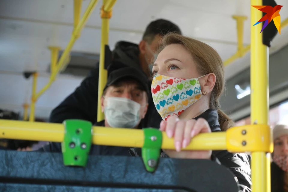 В транспорте маску носить сейчас нужно обязательно! А какую - подскажет "КП"-Тверь".