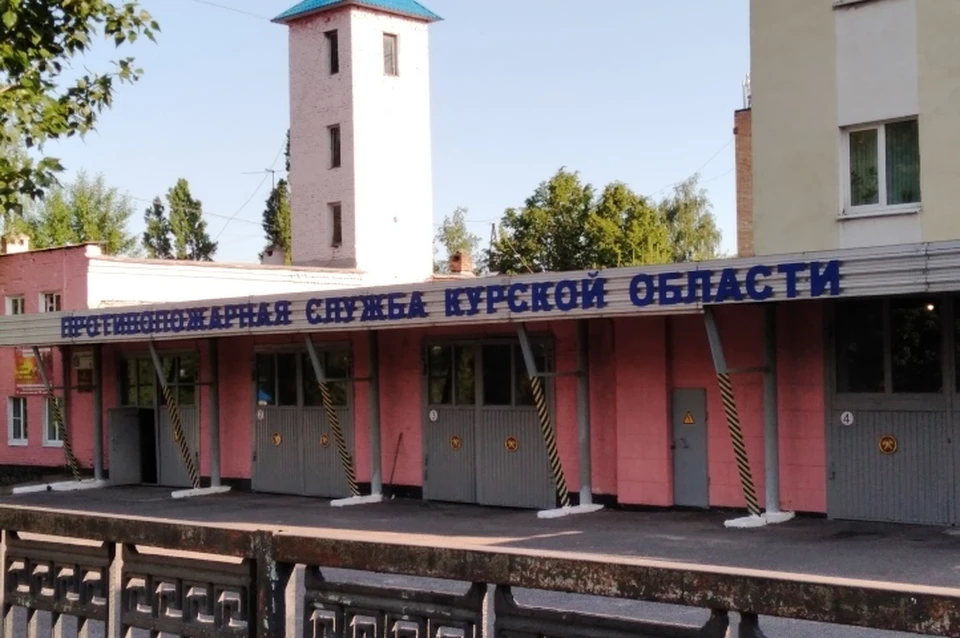 Огонь тушили 18 человек