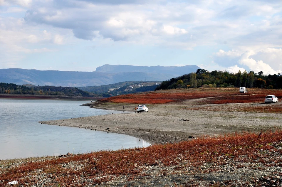 Крымские водохранилища начнут пополняться водой только с ноября.