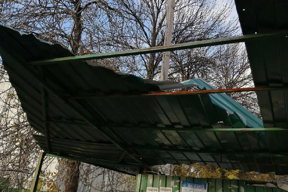 ЧП произошло сегодня, 22 октября, на пересечении улиц Победы и Свердлова. ФОТО: группа "Подслушано в Ярославле" во ВКонтакте