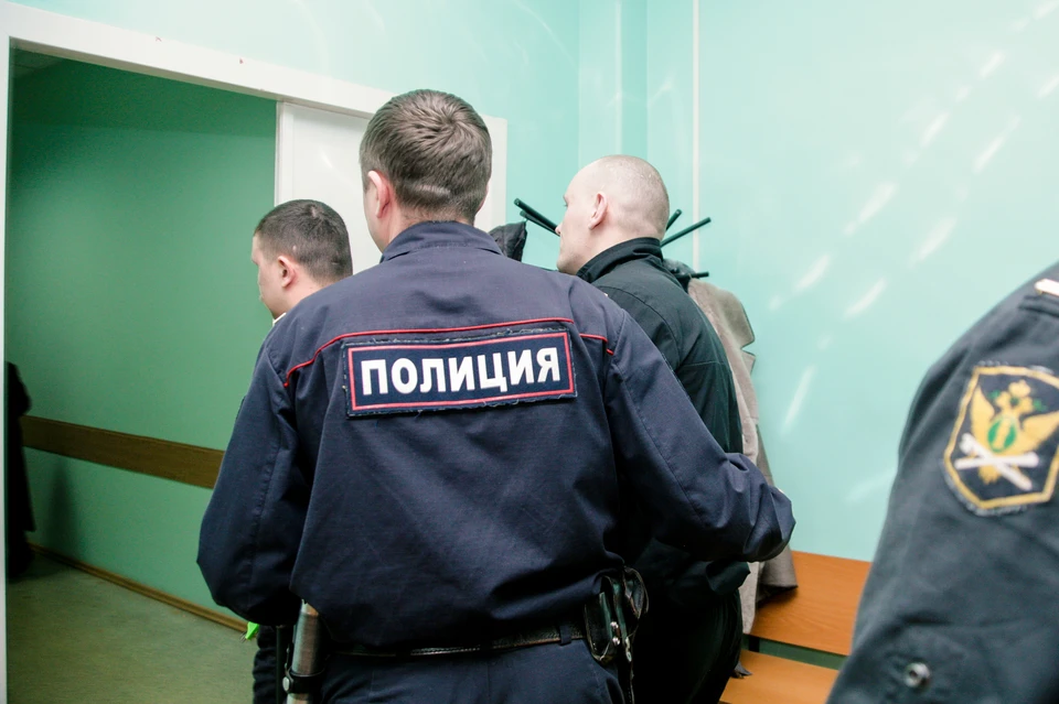 Студента техникума в Ижевске подозревают в продаже наркотиков
