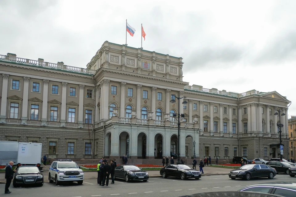 Бюджет Петербурга на 2021 год предусматривает третий пакет помощи бизнесу