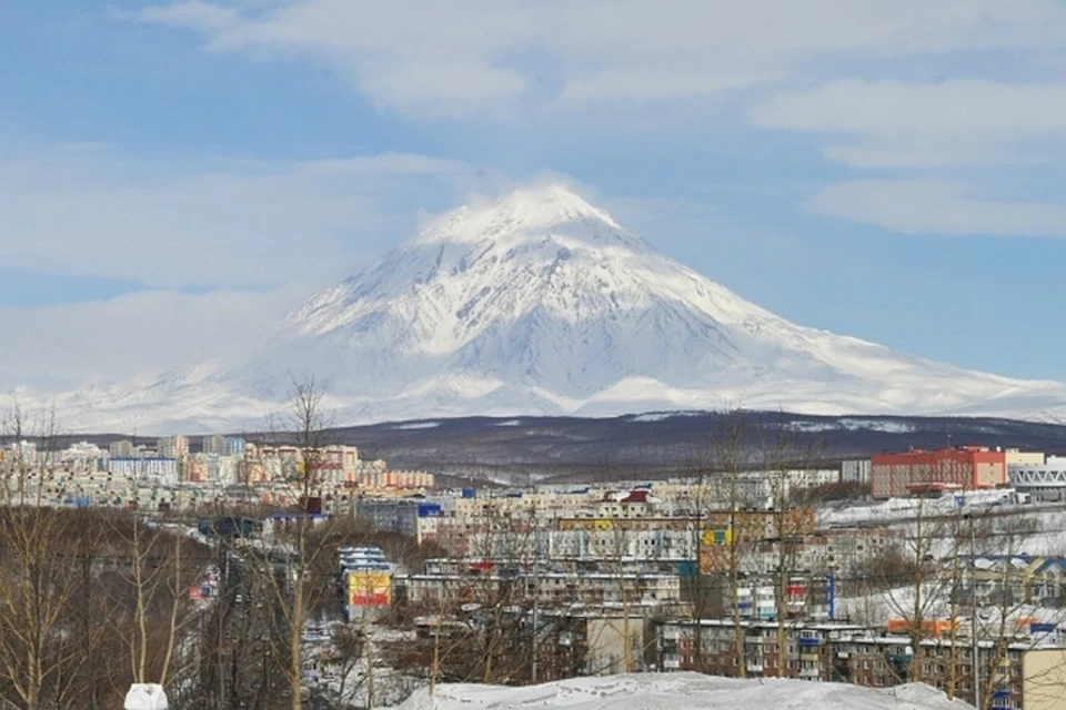 Эпицентр находился в горах в 31 километре северо-восточнее поселка Усть-Камчатск