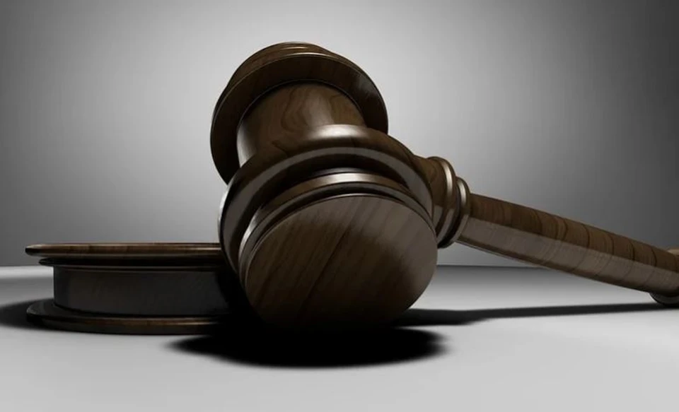В Тюмени сторож придавил мужчину воротами, перепутав кнопки. Фото - pixabay.com.