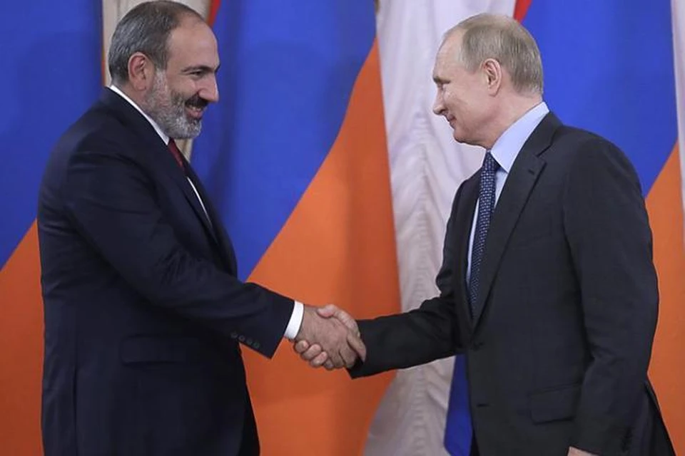 Премьер-министр Армении Никол Пашинян с президентом России Владимиром Путиным. Фото: ТАСС/Михаил Метцель