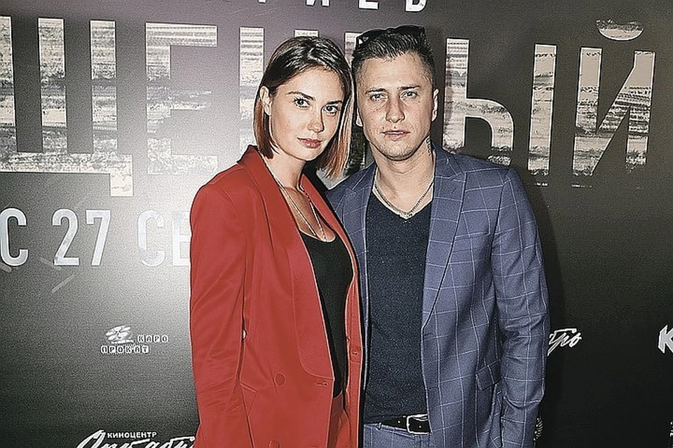 Агата Муцениеце и Павел Прилучный развелись после 10 лет брака.