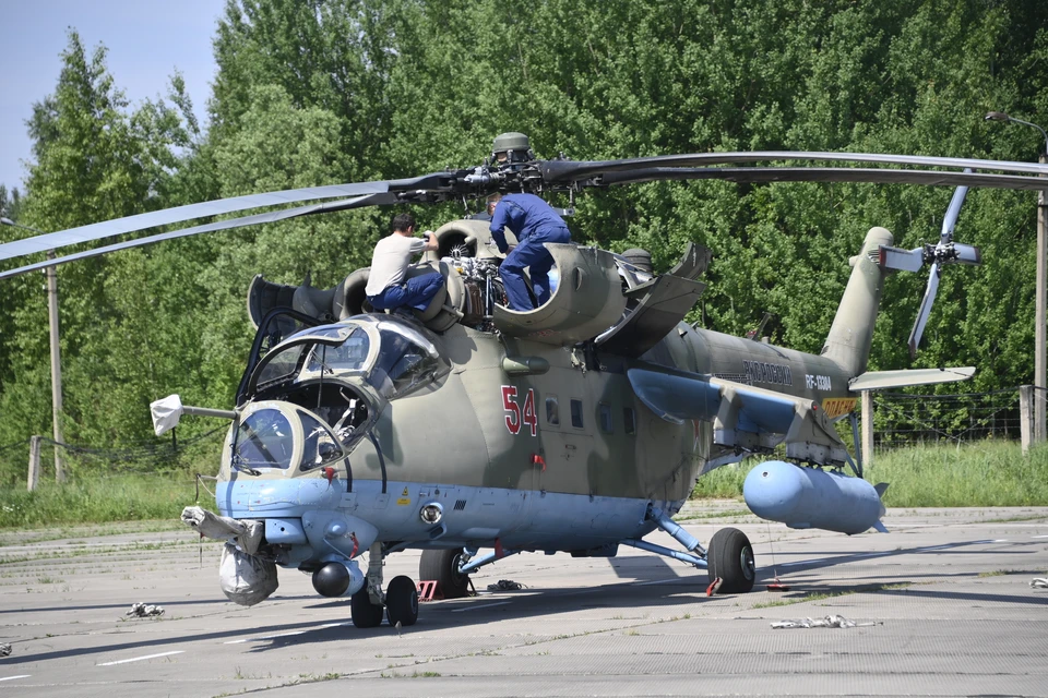 Беларусь закупит самолеты Су-30СМ и вертолеты Ми-35 у России в 2021 году