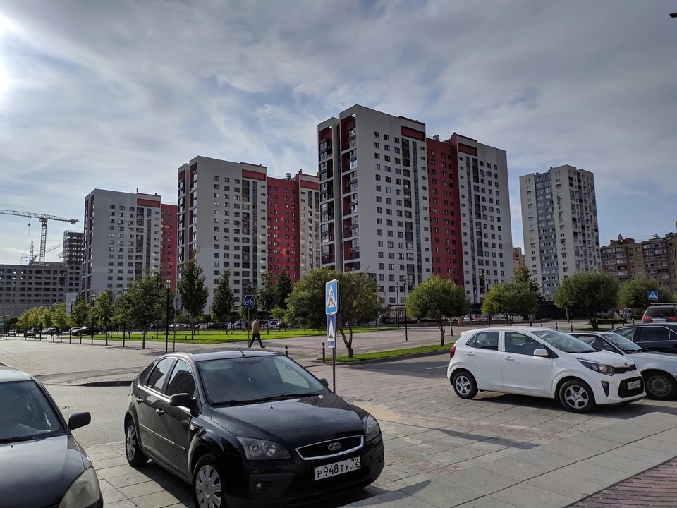 В Тюмени простаивает оборудование для платных парковок за 22 миллиона рублей.