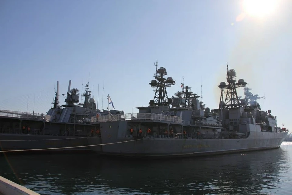 Экипаж "Адмирала Виноградова" готов был пойти на таран из-за нарушения американским эсминцем границ России