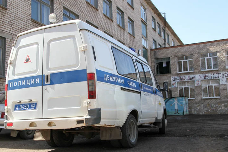 Мужчина дал признательные показания, по месту жительства силовики провели обыск.
