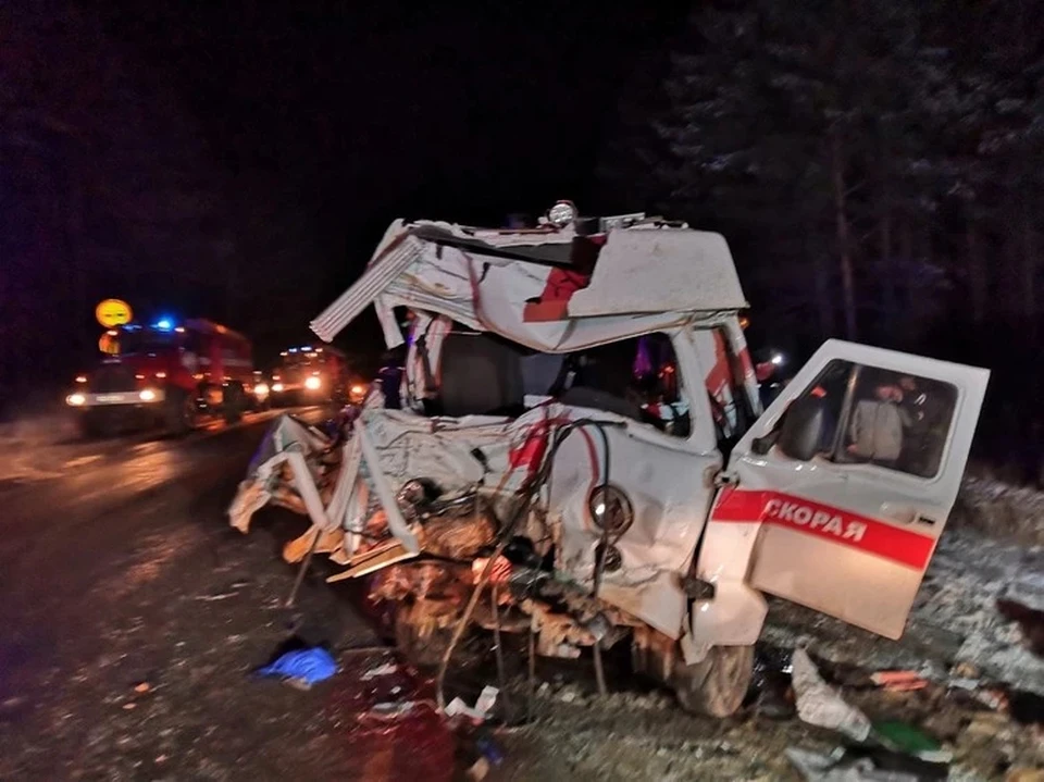 В результате аварии погибли три человека: фельдшер скорой помощи и две пациентки Фото: 1 отдел УГИБДД по Удмуртии