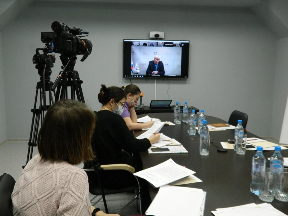 Андрей Вагнер провел пресс-конференцию по селектору.