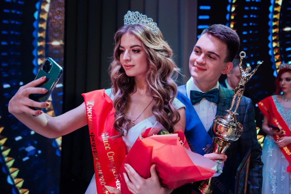 Диана Фурсова стала Мисс КФУ-2019. Фото: Архив КП
