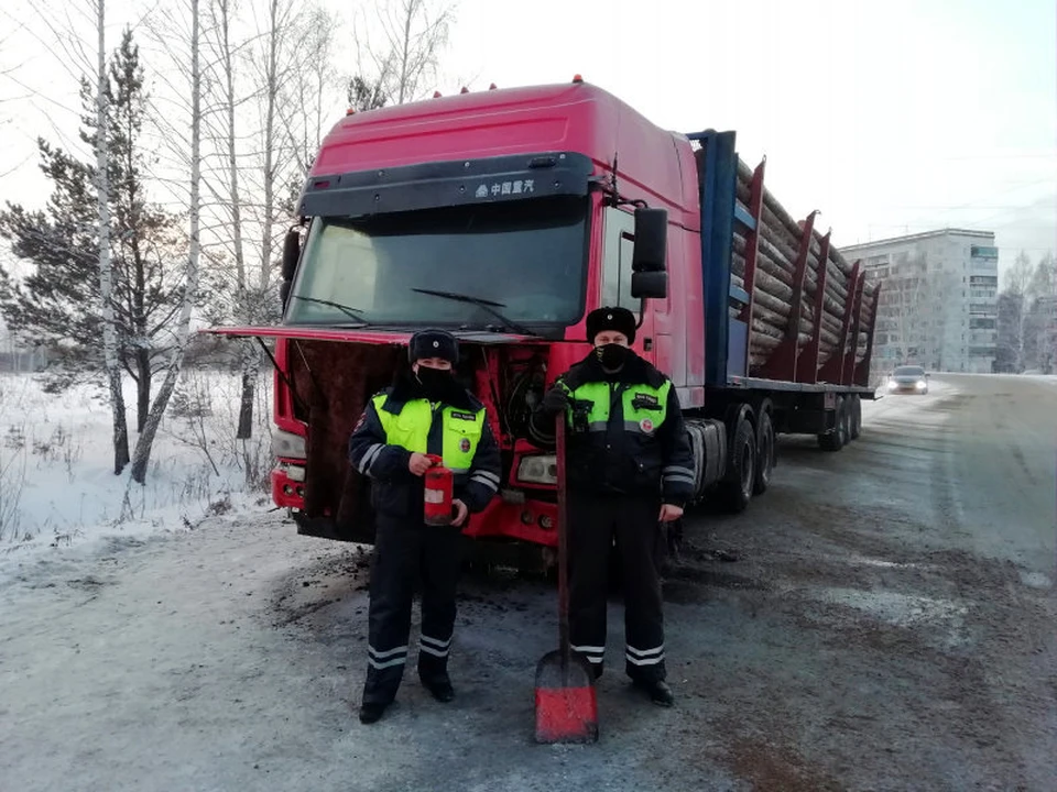 Как всем миром лесовоз в Томске спасали...