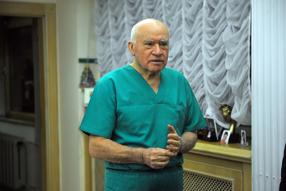 Знаменитый кардиохирург Лео Бокерия призвал россиян принять участие в акции «Всей семьей на маршрут здоровья»