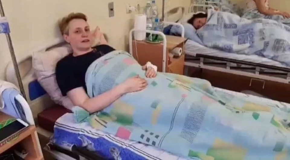Видео больна. Видео больна. Человек болеет. Видео больна. Лежачие больные в больнице.