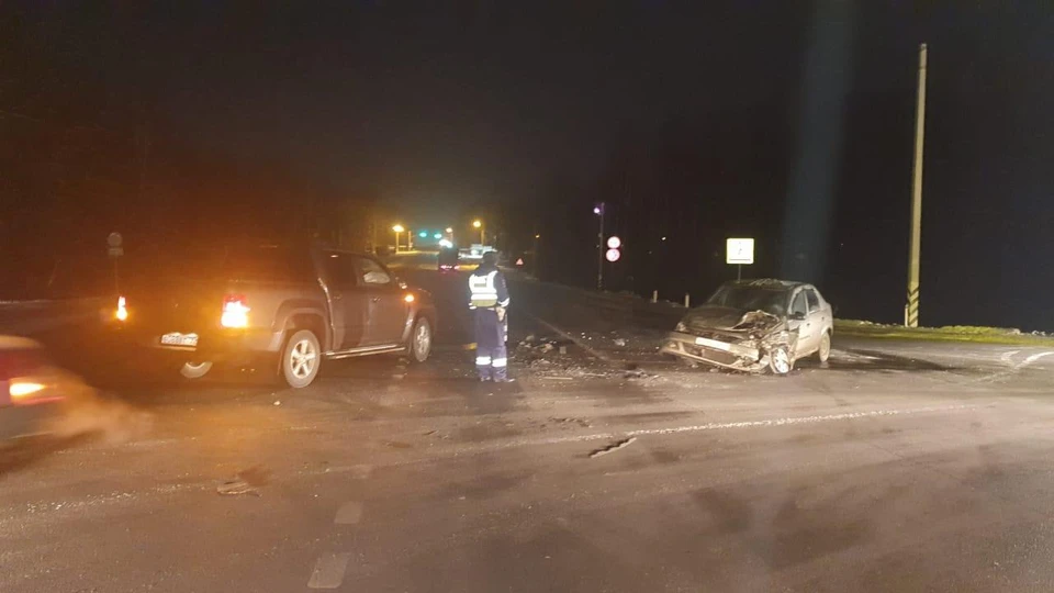 Под Тулой столкнулись Volkswagen и Renault: есть пострадавшие