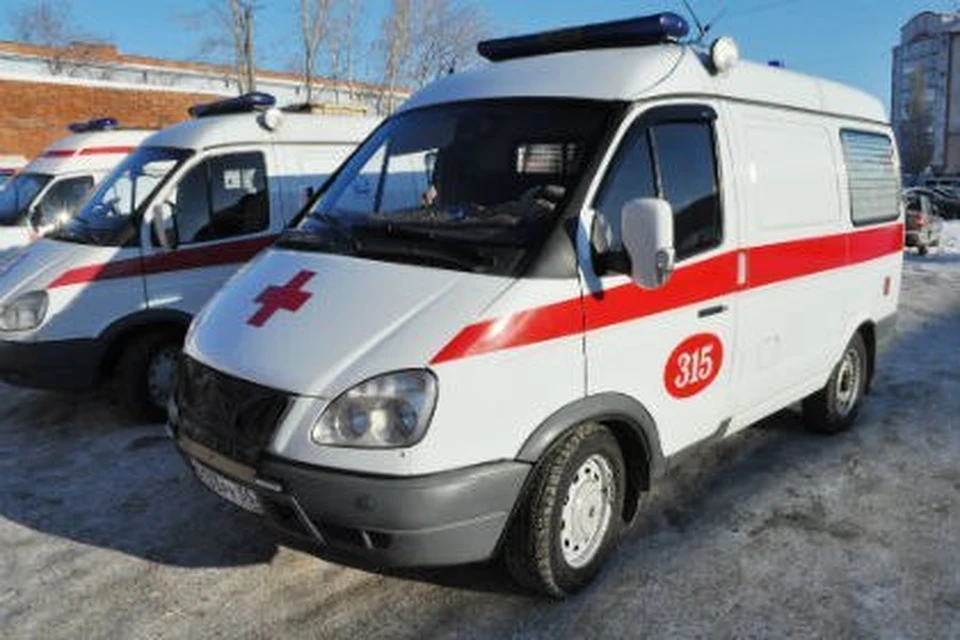 Виновником аварии признают, скорее всего, и водителя кареты 03, и владельца иномарки.