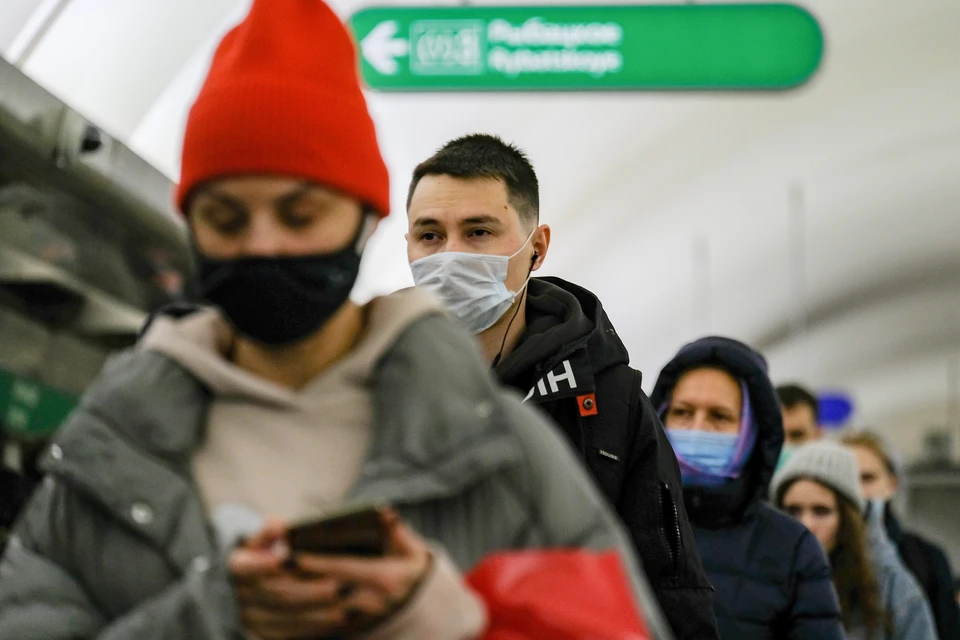 Еще 25 тысяч петербуржцев сдали тест на коронавирус за сутки