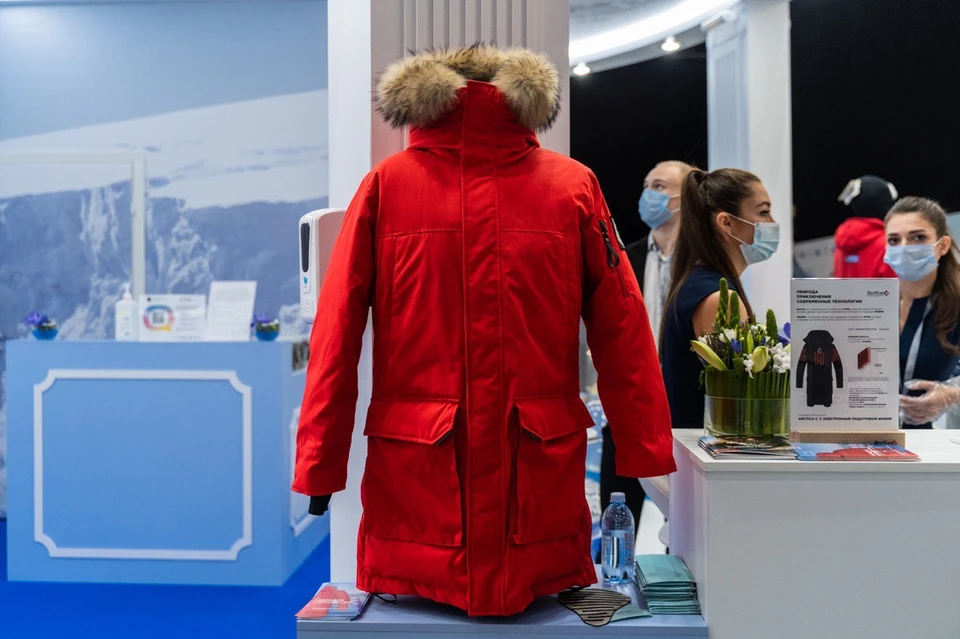 В этой куртке не замерзнешь даже в -70. Фото: пресс-служба ИТМО
