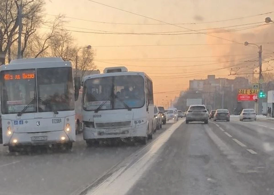 В донской столице столкнулись два автобуса. Фото: соцсети