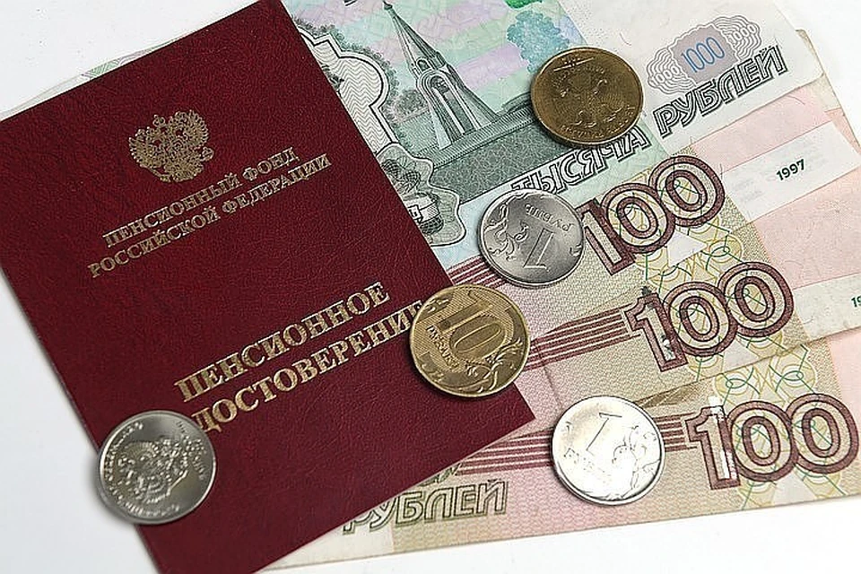 Ранее депутаты фракции "Справедливая Россия" внесли в Госдуму законопроект об индексации пенсий не реже одного раза в год на величину не менее инфляции