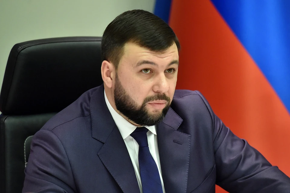 Денис Пушили заявил, что действие гуммпрограммы воссоединения народа Донбасса распространится на всех русскоязычных жителей Украины. Фото: Сайт Главы ДНР