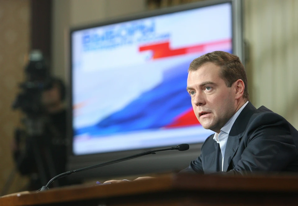 Дмитрий Медведев напомнил, что принимать какие-то процессуальные решения по делу Алексея Навального можно только после получения документов