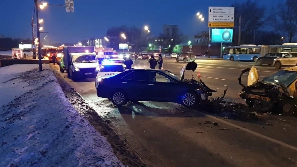 ДТП на западе Москвы с участием машины ГИБДД