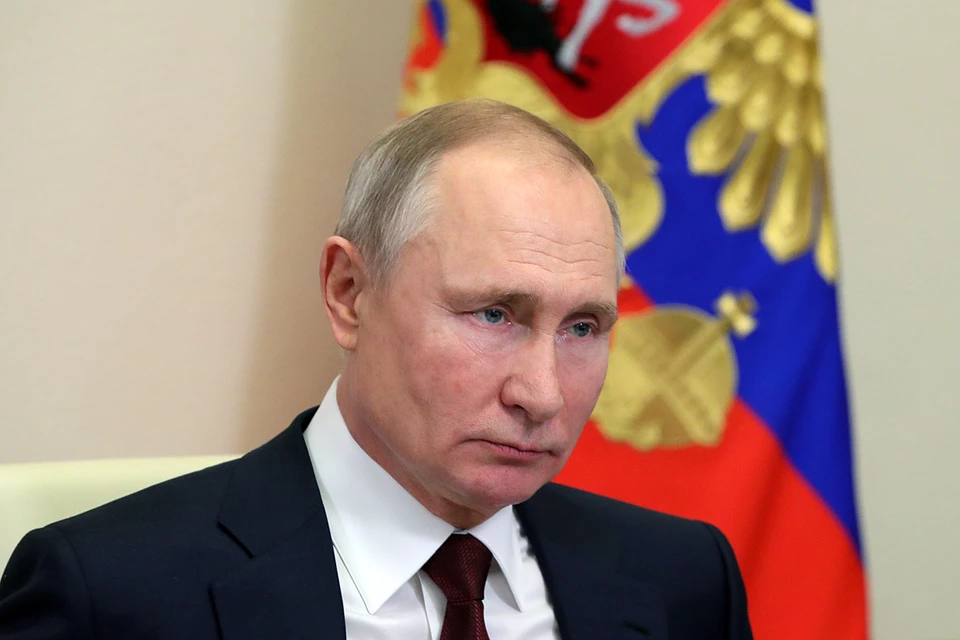 Президент разбирался с тем, что мешает научным работникам нормально жить и работать