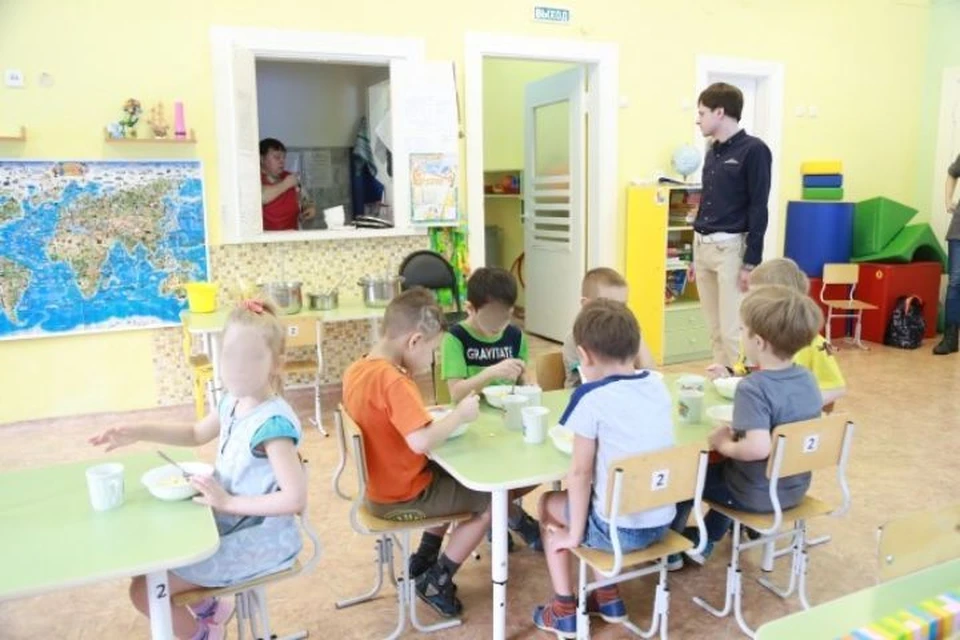 Родители одного из воспитанников попросили убрать мясо из меню по религиозным соображениям.