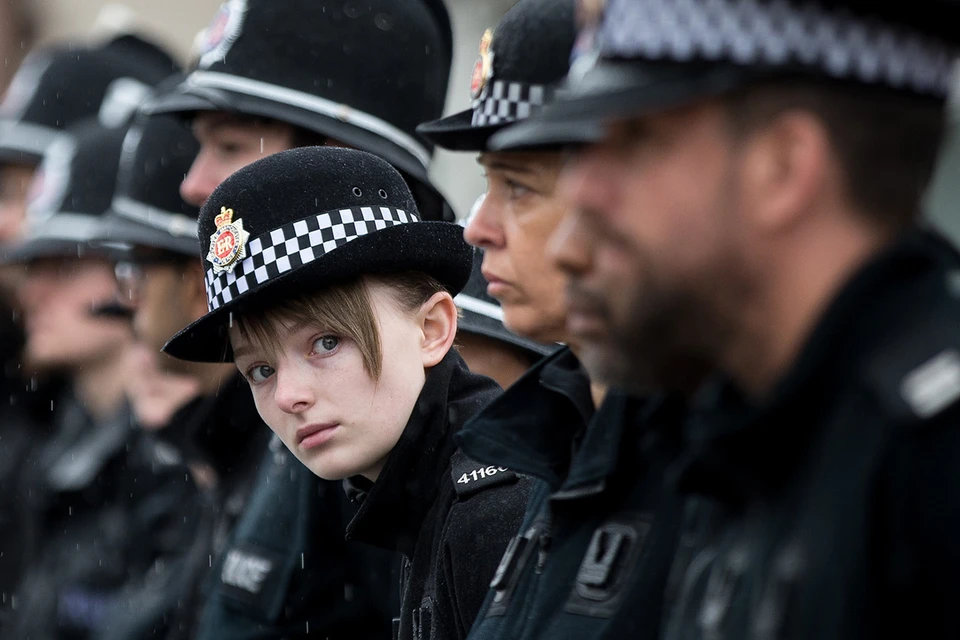 Британия шокирована тем, как мигранты обращаются с местными девочками и бездействием полиции по этому поводу.