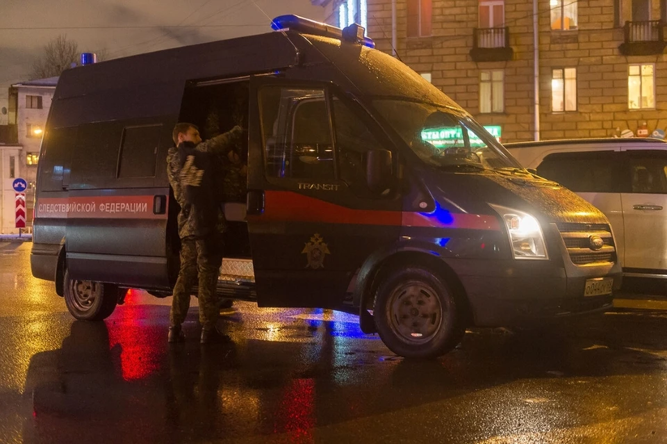 В Ленобласти отчима задержали по подозрению в истязания 8-летнего пасынка.