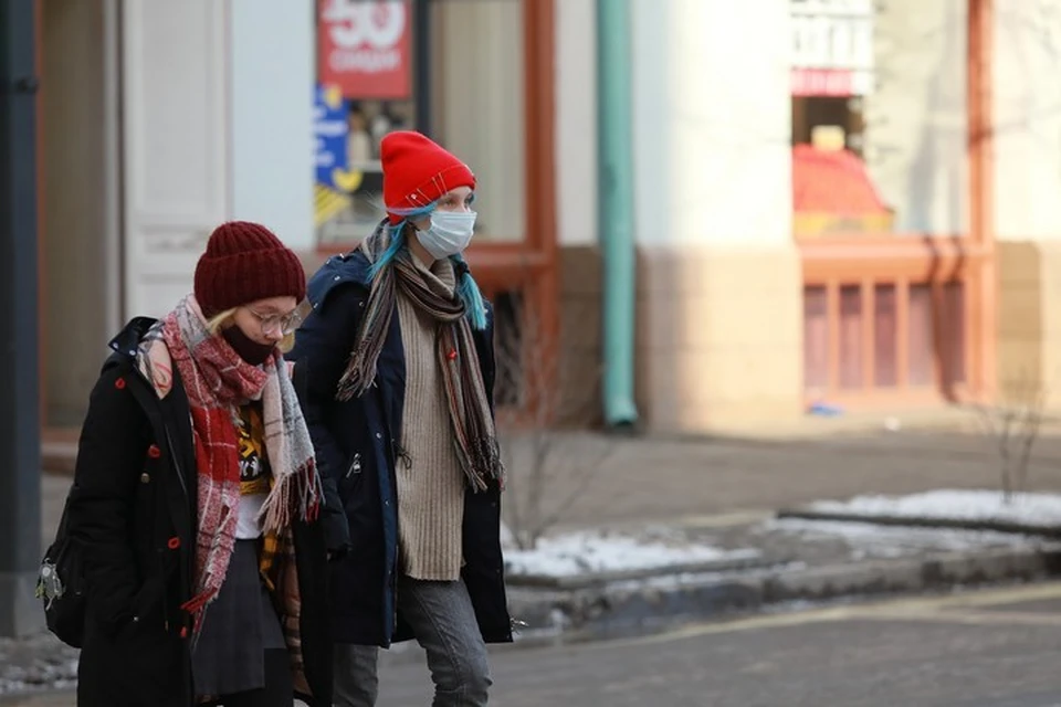 В Красноярске за неделю выявили еще 122 противника масочного режима