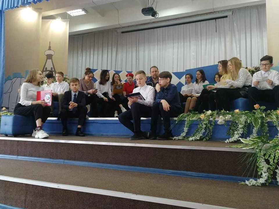 Красноярские школьники после уроков сочиняют музыку и стихи Фото: администрация города