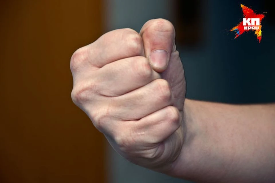 За неосторожное слово 34-летний воронежец поплатился тяжелыми травмами.