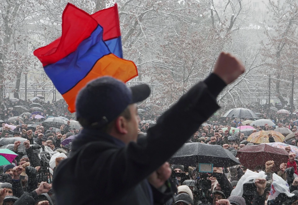Пашинян отказался от внеочередных парламентских выборов по призыву сторонников