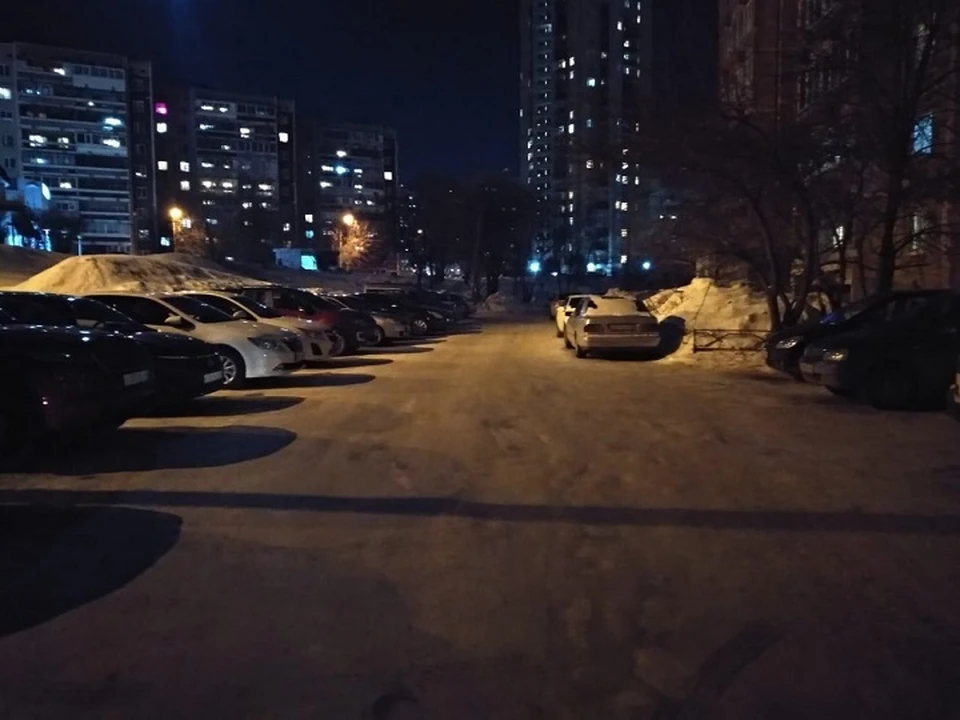 Авария произошла на Сыромолотова. Фото: отделение пропаганды ГИБДД по Екатеринбургу