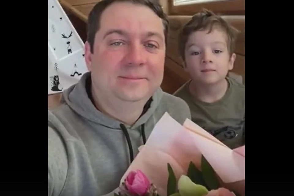Глава региона поздравил женщин с праздником. Фото: скриншот видео