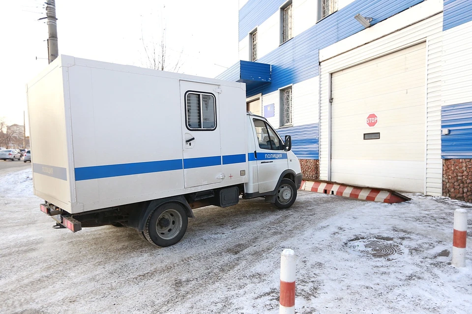 В Красноярске с поличным при получении взятки задержан начальник отдела полиции
