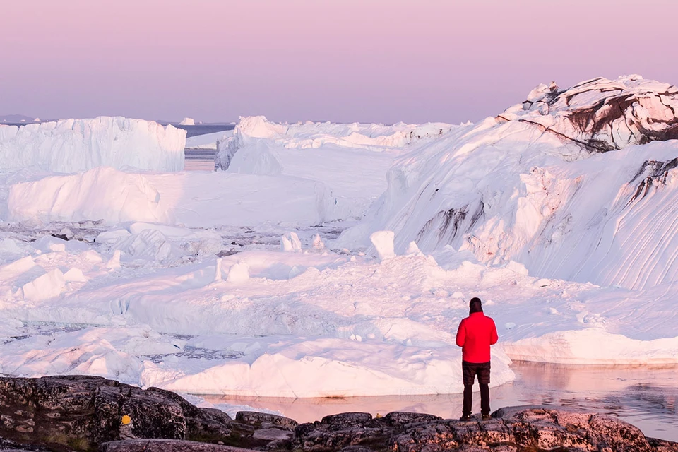 Лед Гренландии, местами достигающий километровой толщины, более полувека хранил совершенно секретную информацию.
