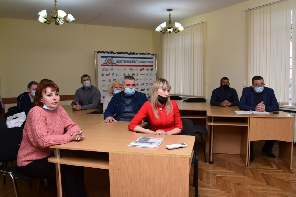 Врио главы администрации провел встречу с инициативной группой. Фото: Валентин Демидов / ВК