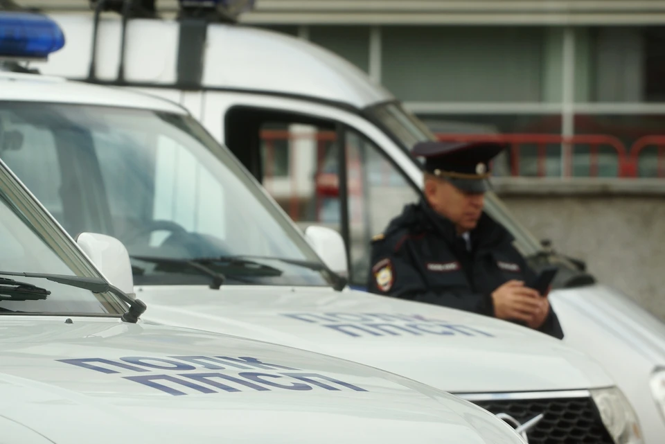 Сообщение об ограблении магазина поступило в полицию рано утром