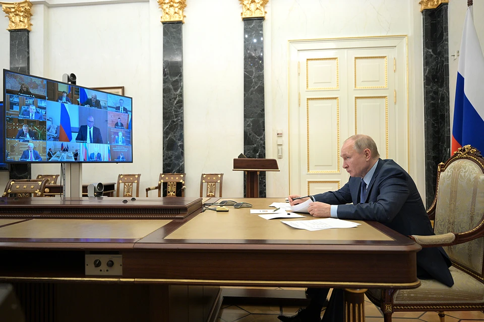 Владимир Путин решил проверить - как исполнена работа по посланиям 2019 и 2020 годов. Фото: Алексей Дружинин/ТАСС
