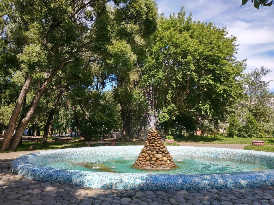 В Омске на все лето закрыли парк в Саду Юнатов. Фото: Яндекс.Карты